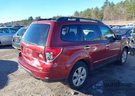 2009 Subaru Forester 2.5X из США, поврежденный, VIN JF2SH63659H761028